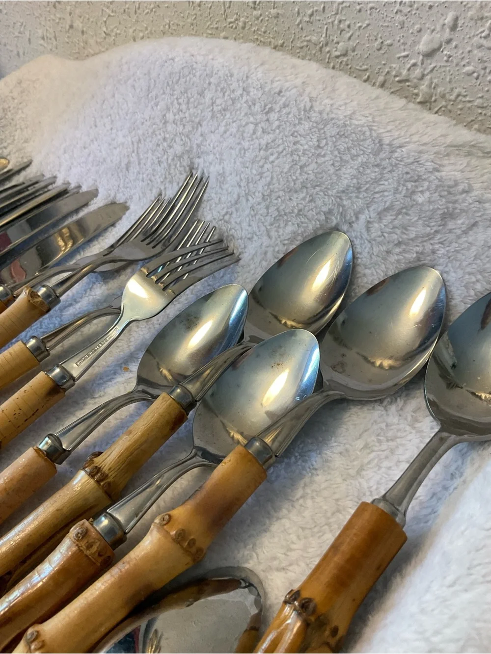 VINTAGE MCM AUTHENTIC BAMBOO HANDLE TIKI FLATWARE STAINLESS STEEL JAPAN 24 pcs - Picture 13 of 13